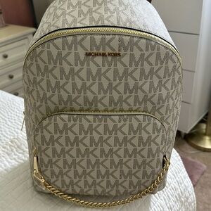 Michael Kors vanilla lug backpack with chain jet set